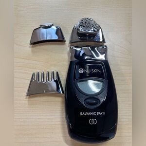 Nu Skin Galvanic Spa II Facial Beauty Device w/ Attachments